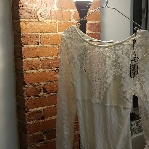 NWT For Love & Lemons Ivory Daisy Bodysuit L - Picture 3 of 4